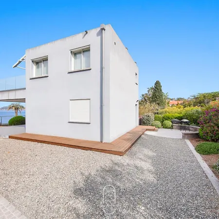 Appartement Antoine Rdj Vue Clim Wifi Parking 50m La Garonne Le Pradet